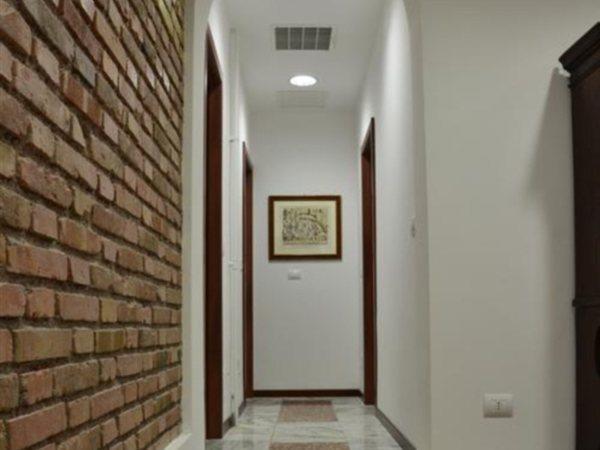 Maison Colosseo Rom